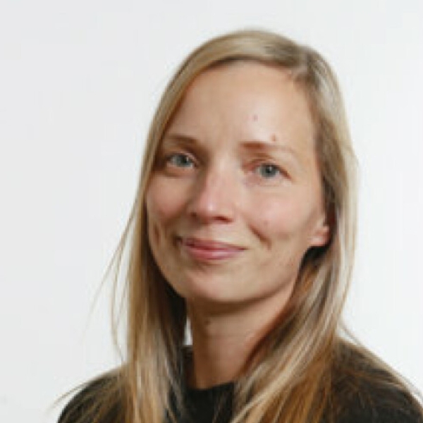  Maija Hollmén